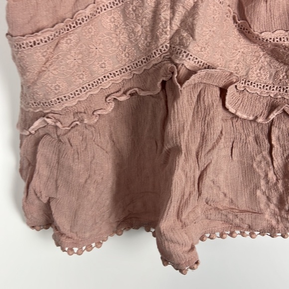 Aeropostale Eyelet Trim V-Neck Rose Pink Floral Ruffle Tank Top Sz: S - Picture 5 of 9